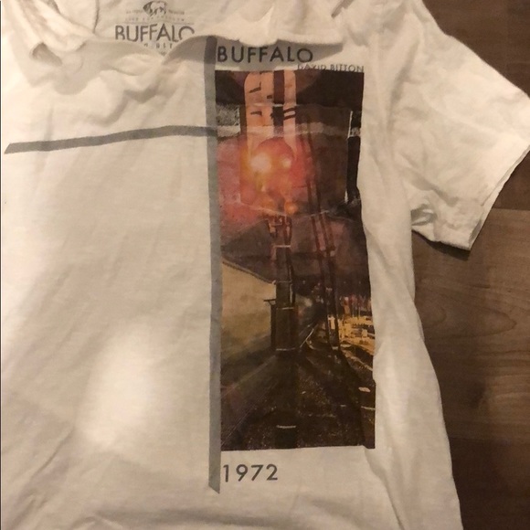 Buffalo David Bitton 100% cotton med collard Neck - Picture 2 of 4